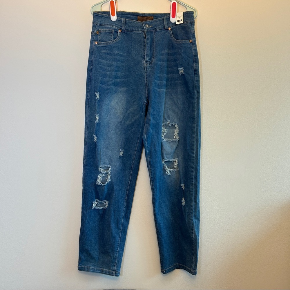 NWT Judy Blue Size Large High Waisted Distressed Blue Jeans